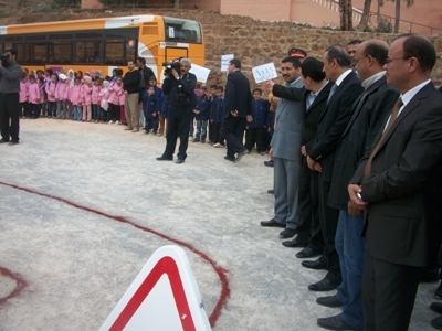 عامل تيزنيت يشرف على أنشطة اليوم الوطني للسلامة الطرقية بالمدرسة الجماعاتية بإرسموكن عامل تيزنيت يشرف على أنشطة اليوم الوطني للسلامة الطرقية بالمدرسة الجماعاتية بإرسموكن